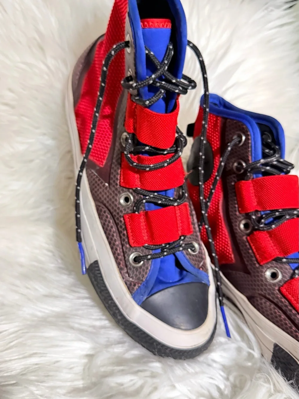 Converse Chuck 70 Tech Hiker sneakers size 7